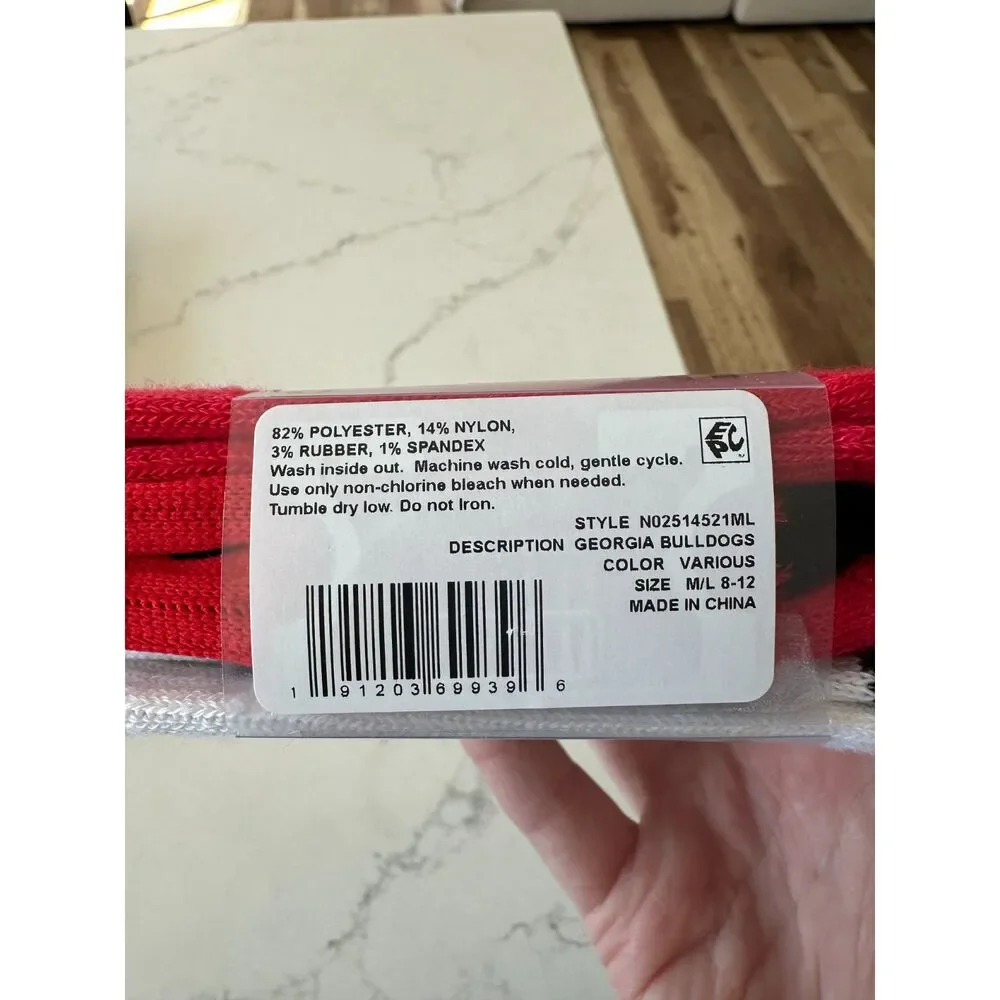 NWT Strideline Premium Socks Red White Georgia Bulldogs 2 pack Size M / L